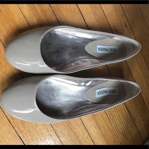 Steve Madden Nude Flats