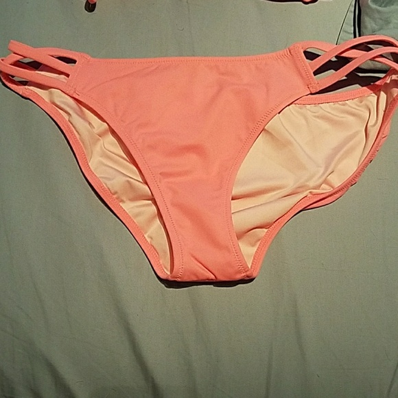 Victoria secret bandeau bikini set coral 32C - Picture 3 of 3