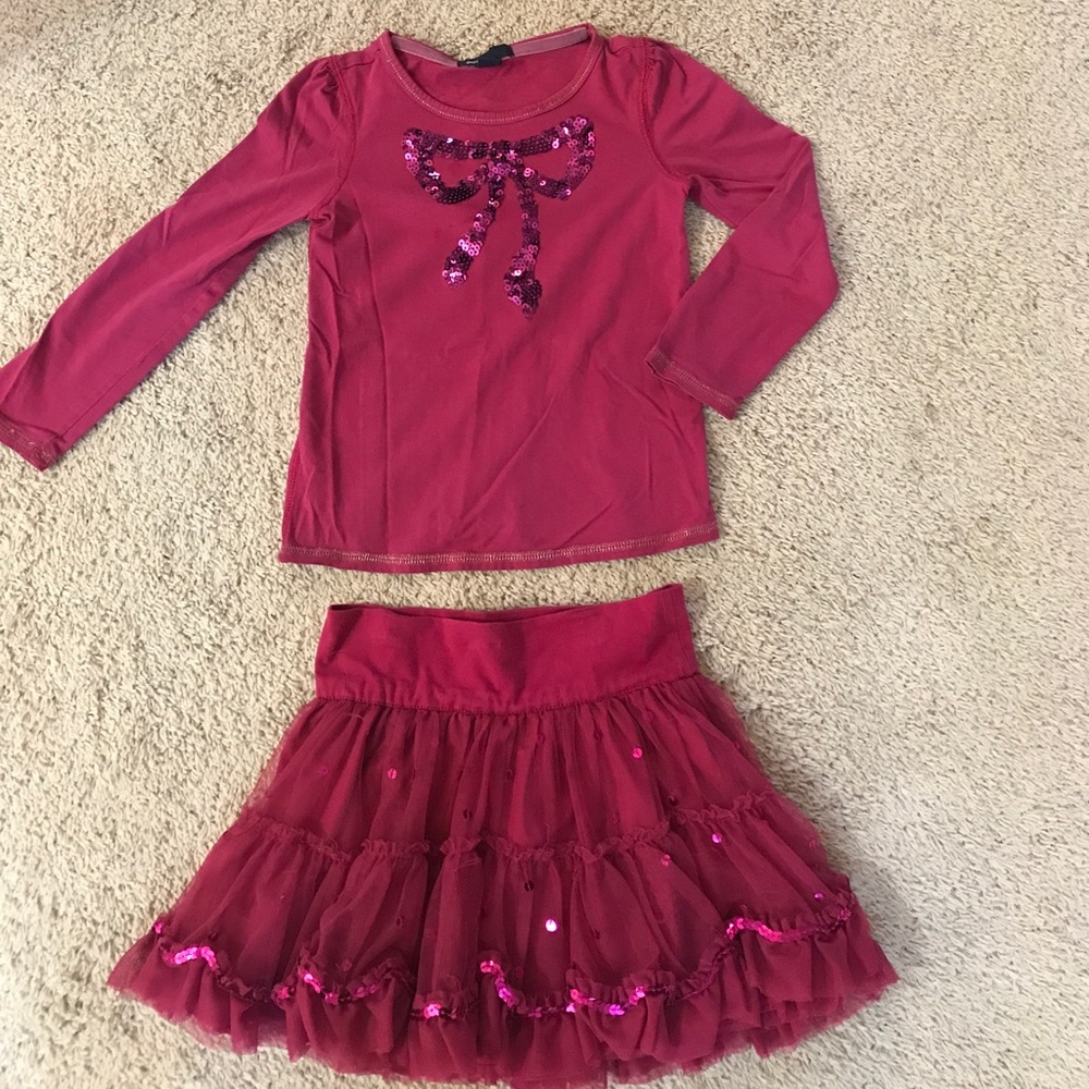Gap dark red skirt and matching shirt
