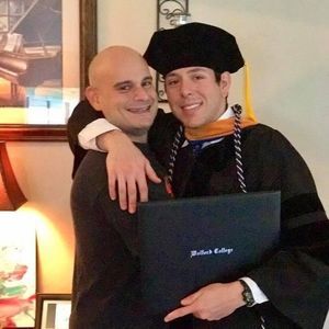 Meet your Posher, Leo