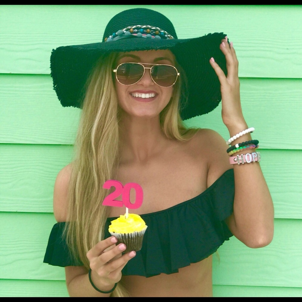 Meet your Posher, Mckenzie