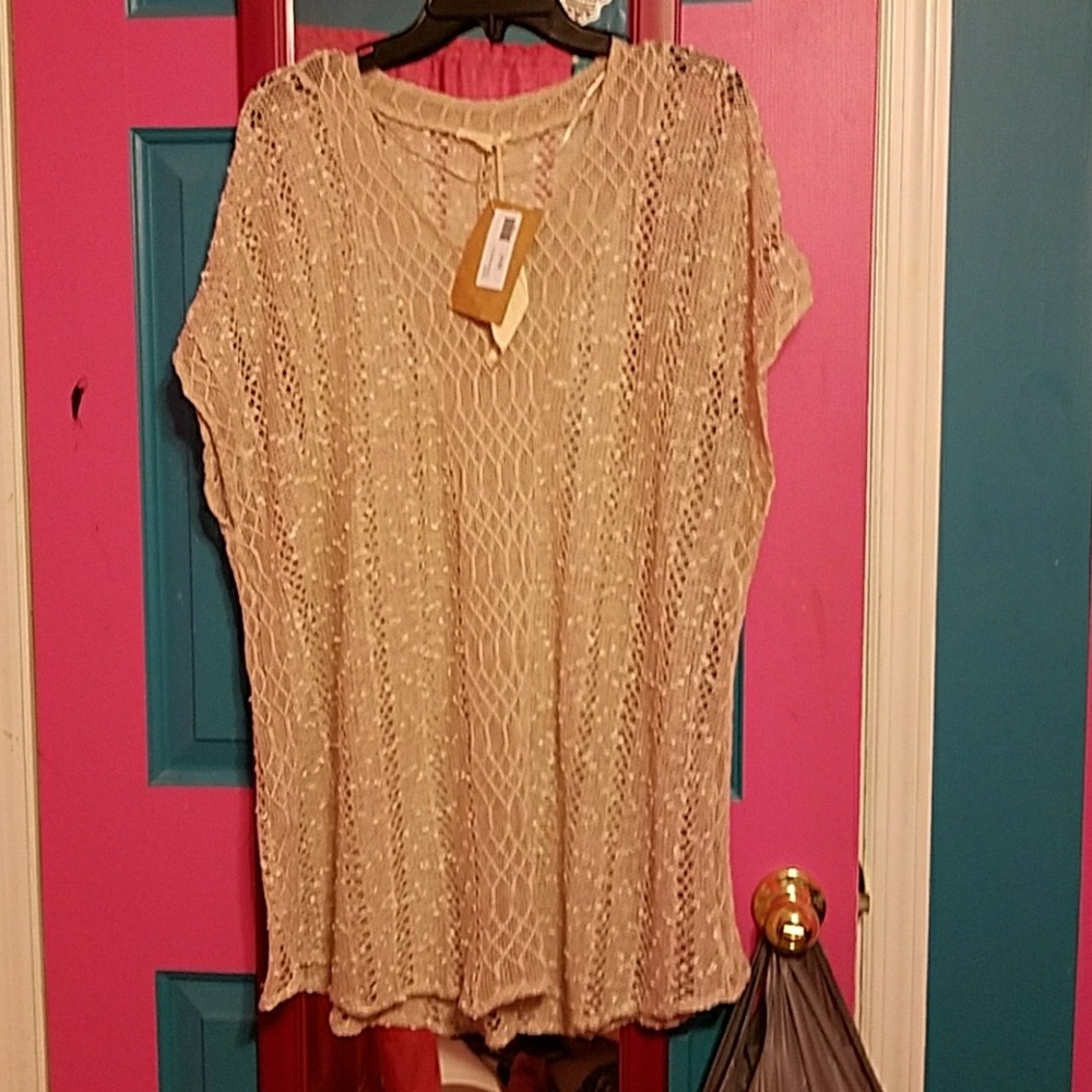 Boutique top
