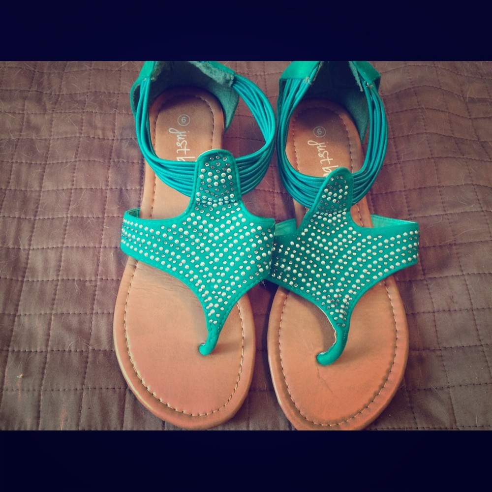 Turquoise summer sandals size 6/7