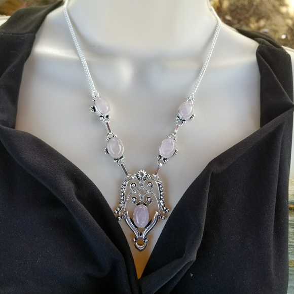 SOLD Rose quartz necklace - Picture 2 of 8