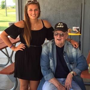 Meet your Posher, Mackenzie