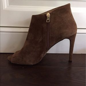 Ann Taylor size 8 1/2 suede brown heels