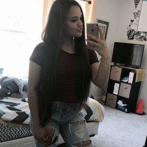 Meet your Posher, Kayla