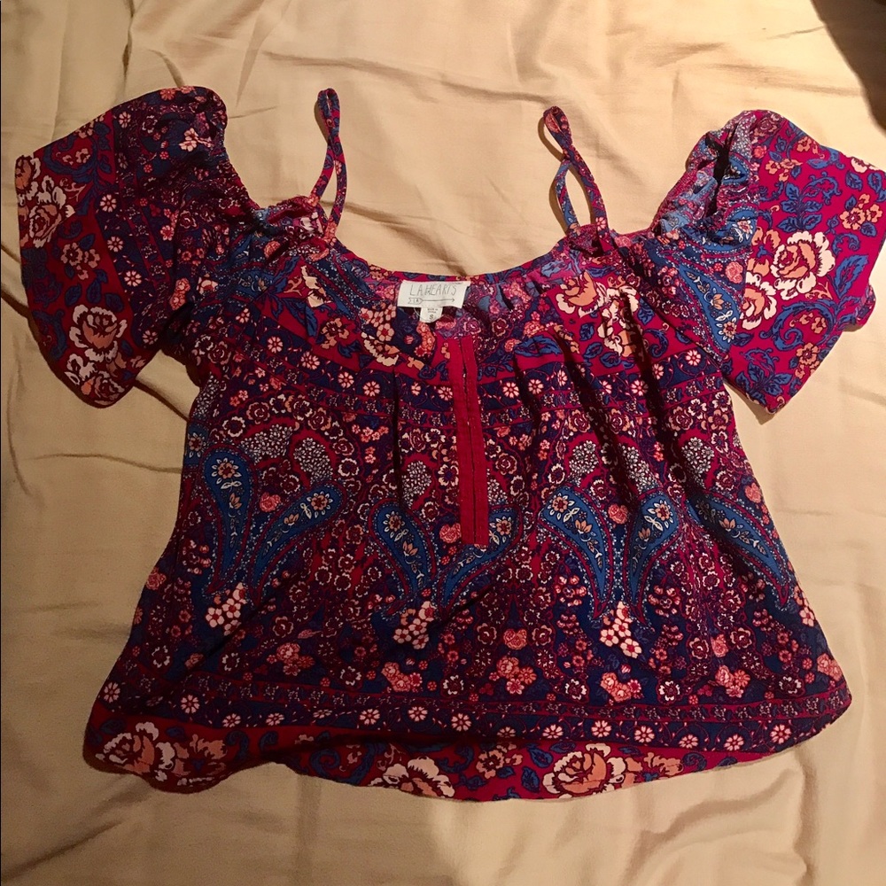 🌸 NWOT LA Hearts Cropped Top 🌸