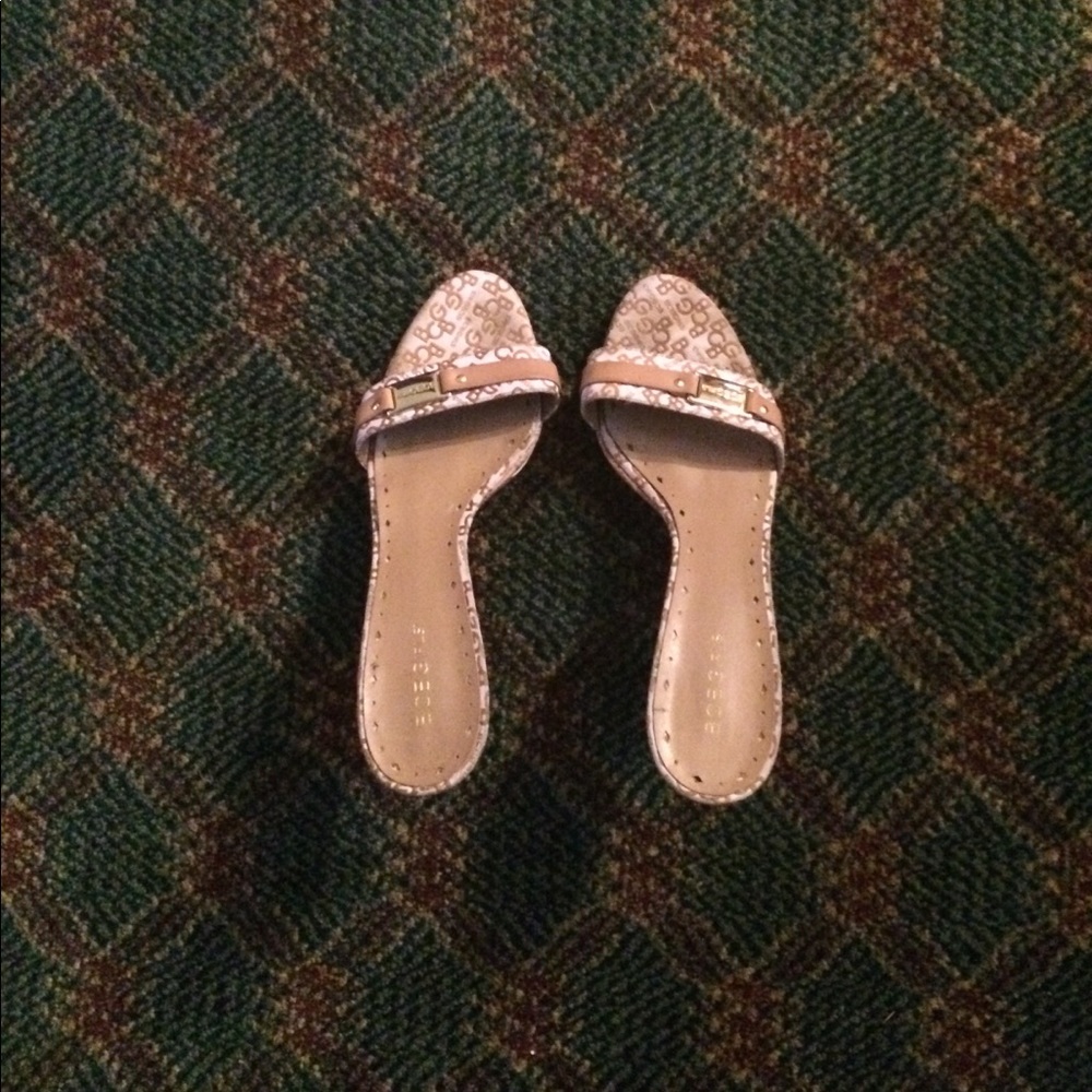 BC B girls slide shoes