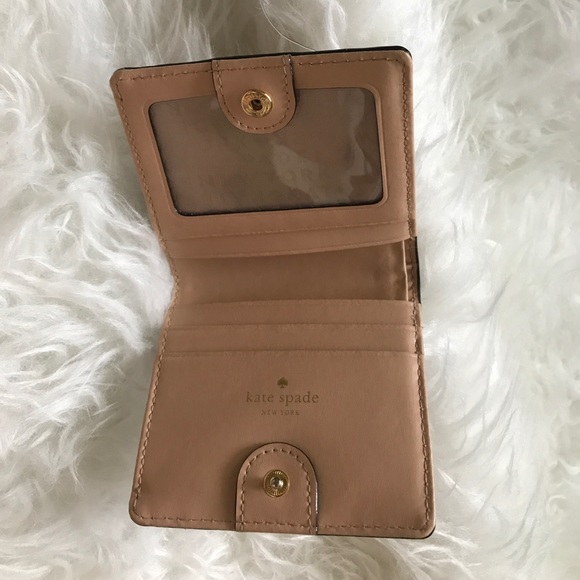 Kate Spade ♠️ - Picture 4 of 8