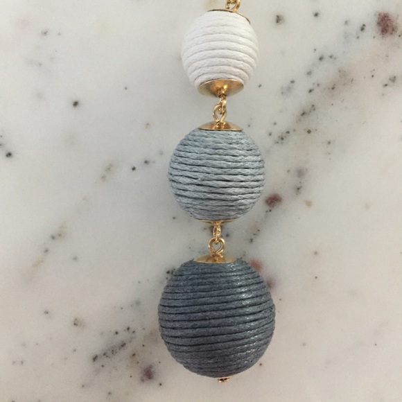 "Libby" Earrings || Gray & White Ombré Bon Bon - Picture 5 of 9