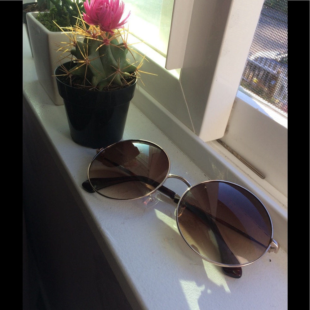 Retro Circle Shades
