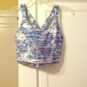 Lululemon sports bra