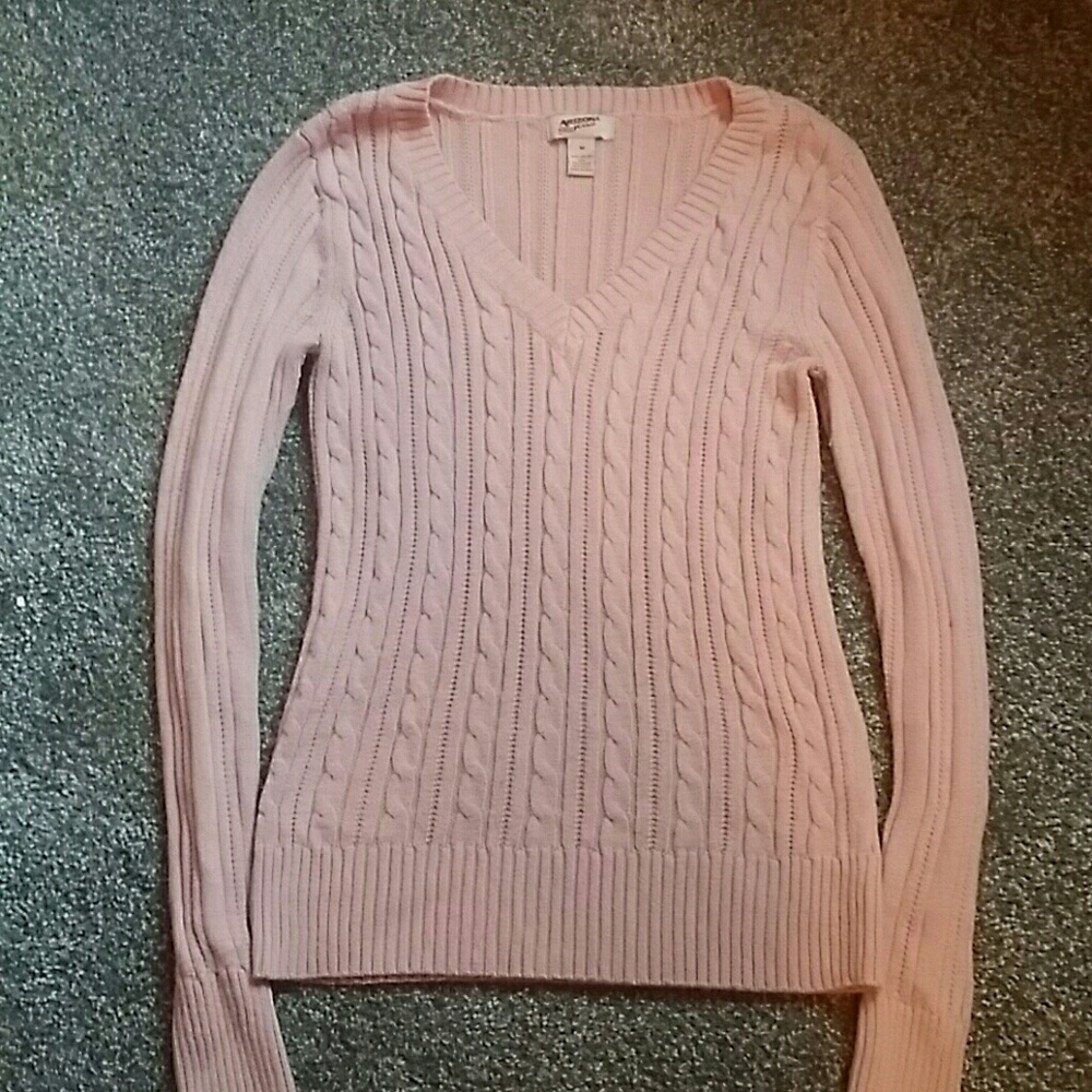 Pink knit-like sweater