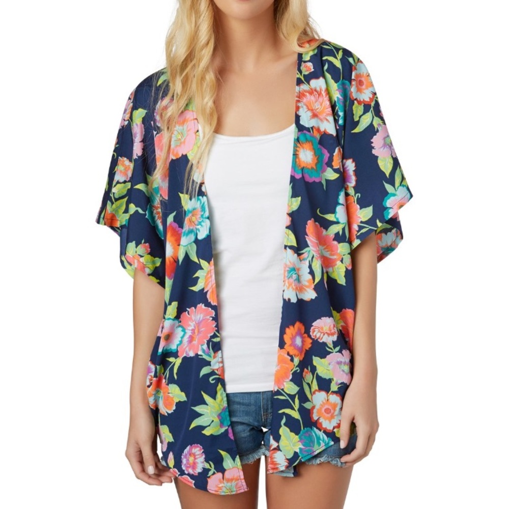 Roxy floral kimono