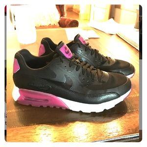 Nike Air Max Thea -Women's size 9