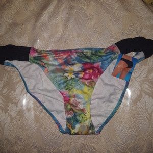 Victoria's Secret Bikini Bottom👙