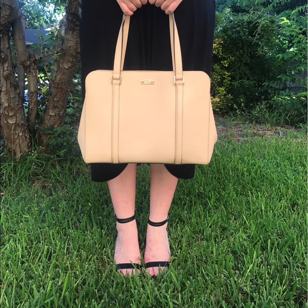 Kate Spade Shoulder Bag!