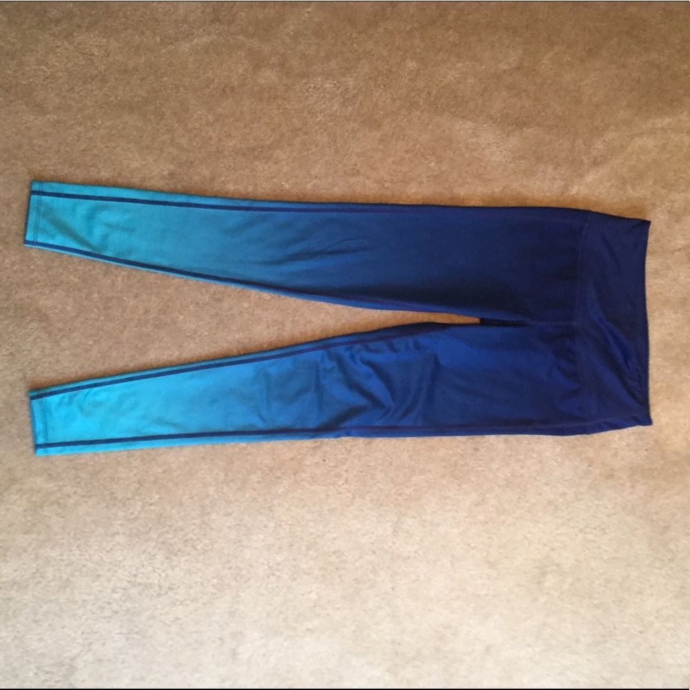 Athleta ombré leggings
