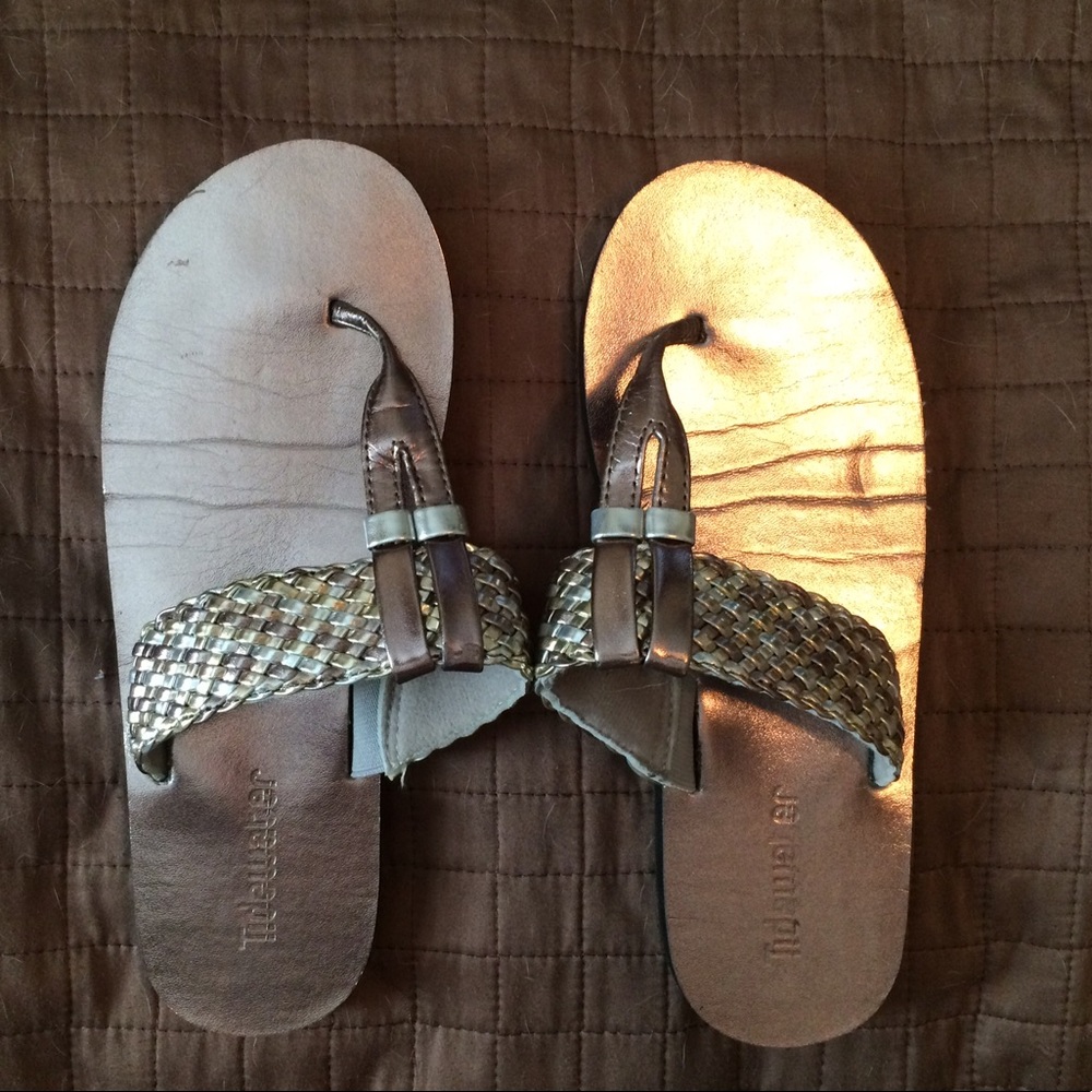 Sandals size 7