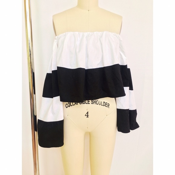 Kendall & Kylie Ruffle Off the Shouler Striped Top - Picture 3 of 4