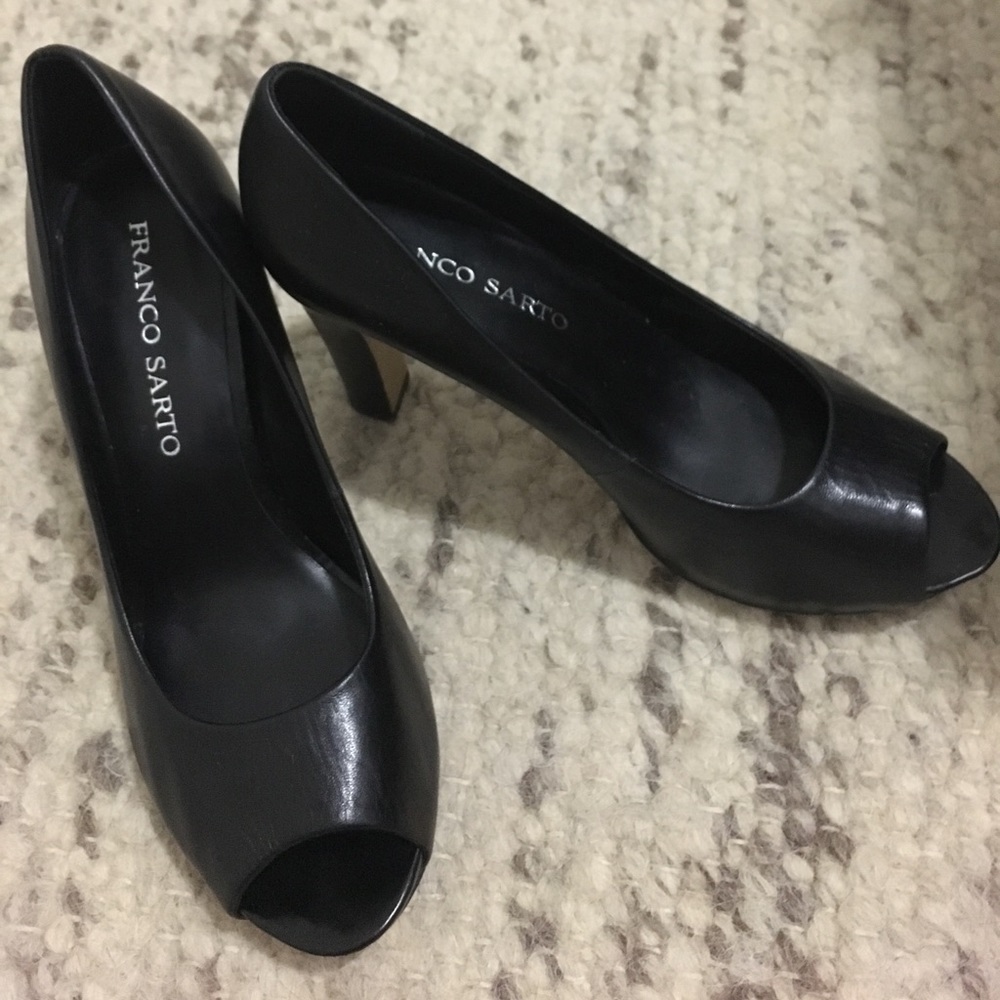 Franco Sarto Black Leather Peep Toe Pump