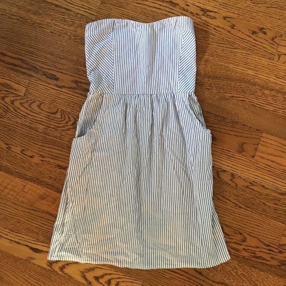 Strapless blue and white Everly cotton dress