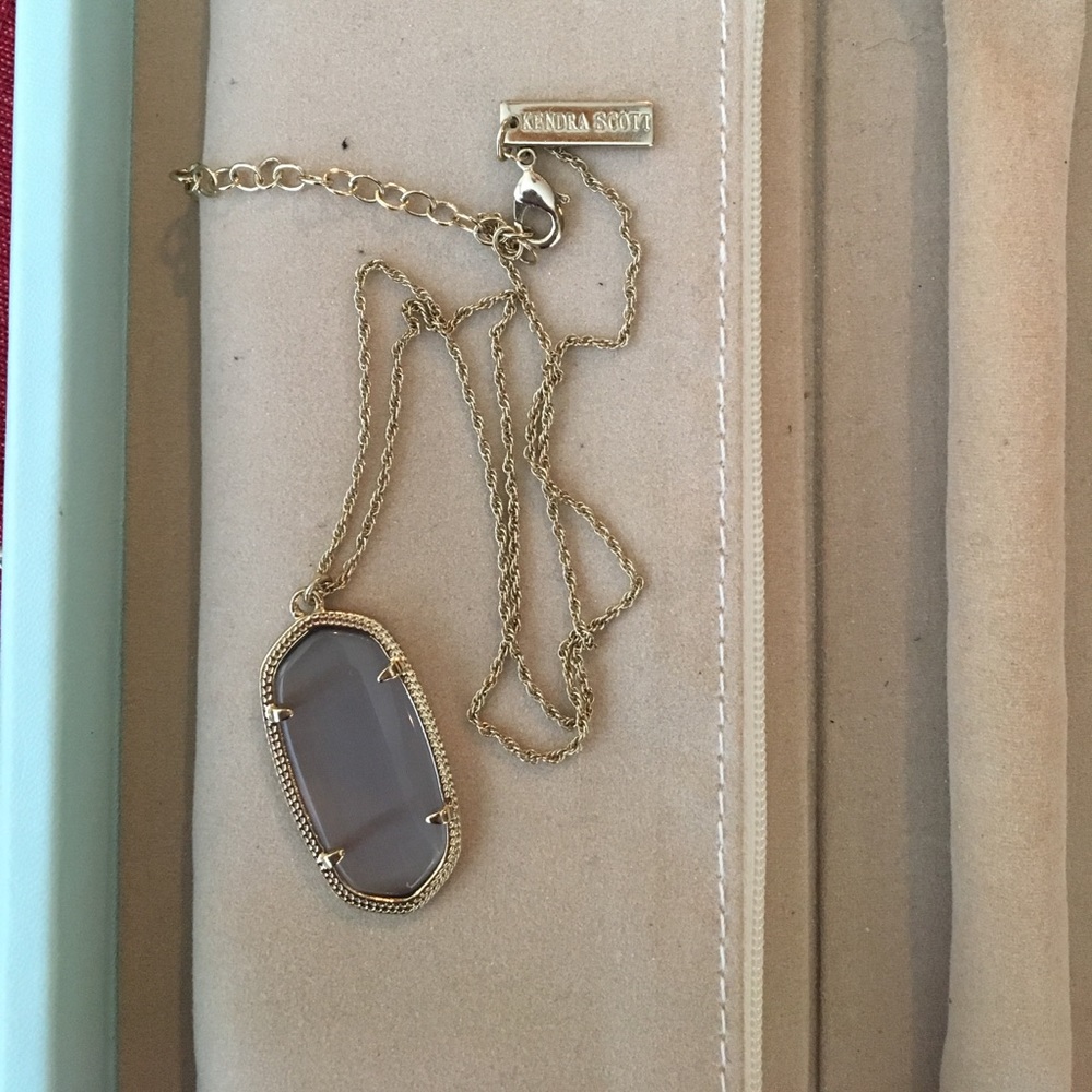 Kendra Scott Slate Dani necklace