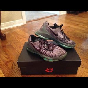 Nike KD 8 Hunt Hill Sunset Green Glow Size 4.5Y