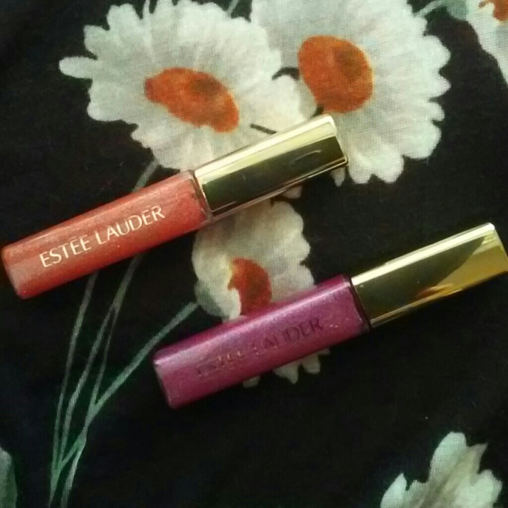 Estēe Lauder Lip Gloss Bundle!