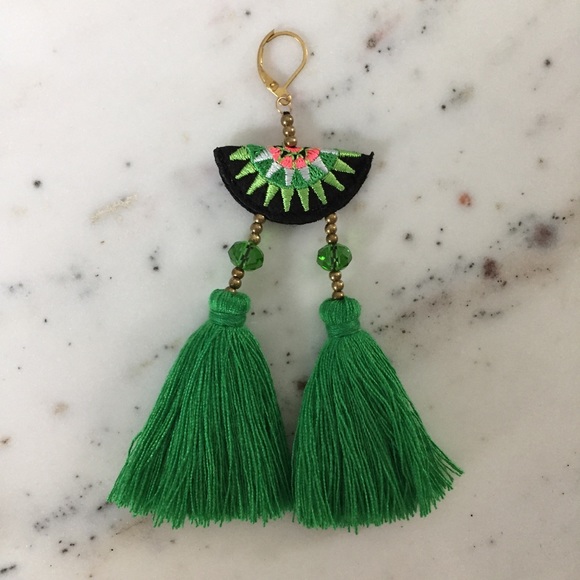 "Esperanza" Earrings || Green Tassel Statement - Picture 4 of 9