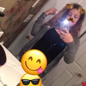 Meet your Posher, Sarah faye