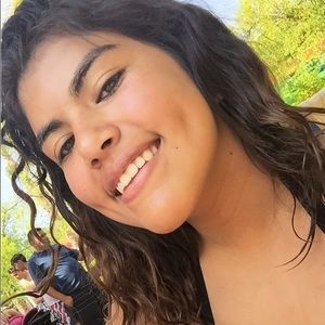 Meet your Posher, Anabell