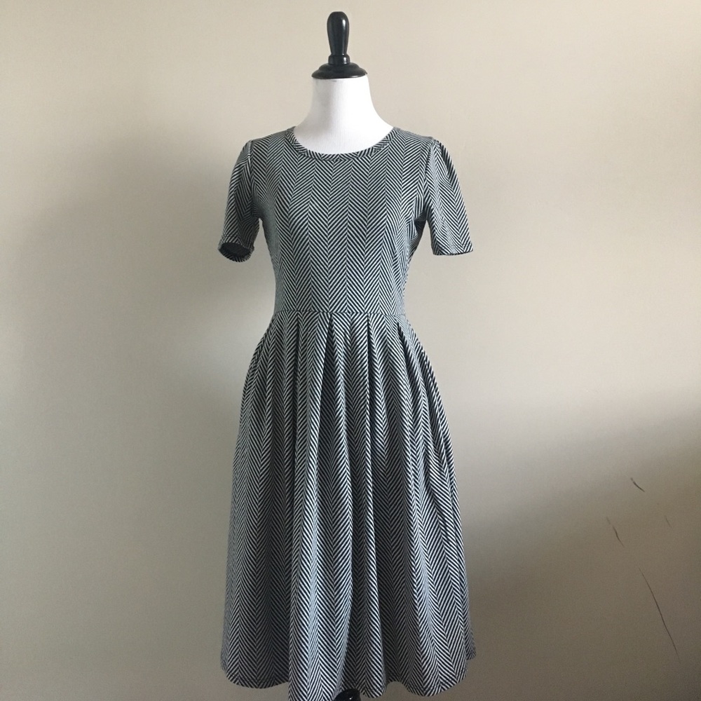 LuLaRoe Amelia Dress