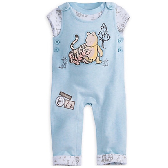 Disney Other - New Disney store 2pc set