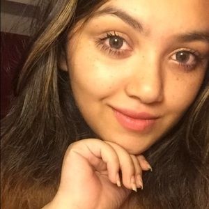 Meet your Posher, Ikraa