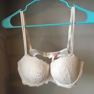 White Lace Push-up Bra