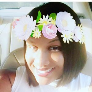 Meet your Posher, Dee