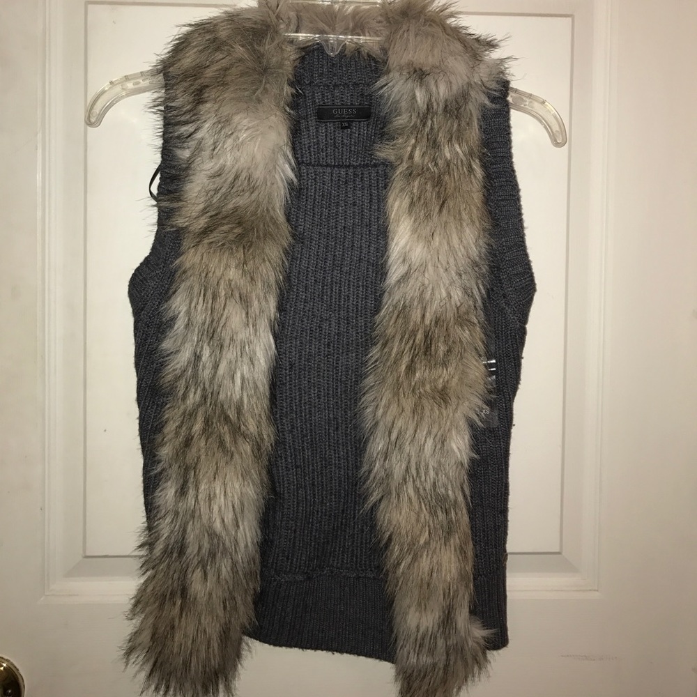 Guess sweater vest