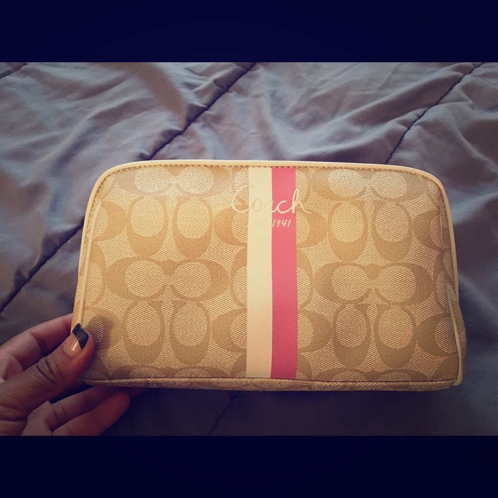 🛑Sold!🛑 Brand new Coach cosmetic bag