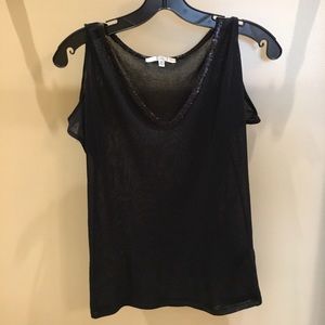BB Dakota Cold Shoulder Top