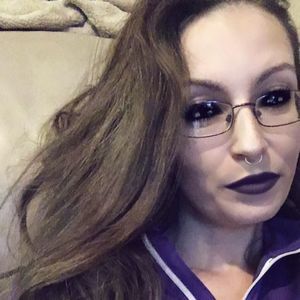 Meet your Posher, Amanda lynette