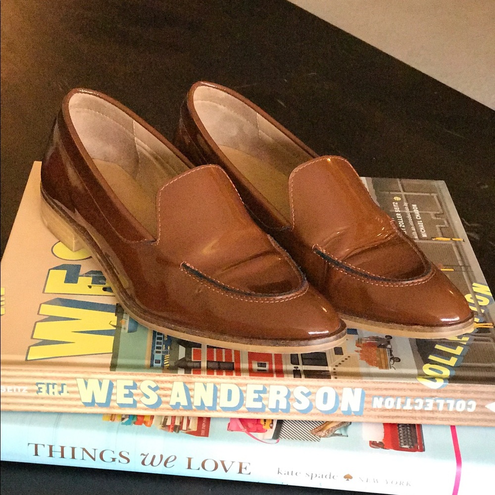 Everlane brown patent leather loafers