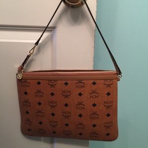 MCM clutch
