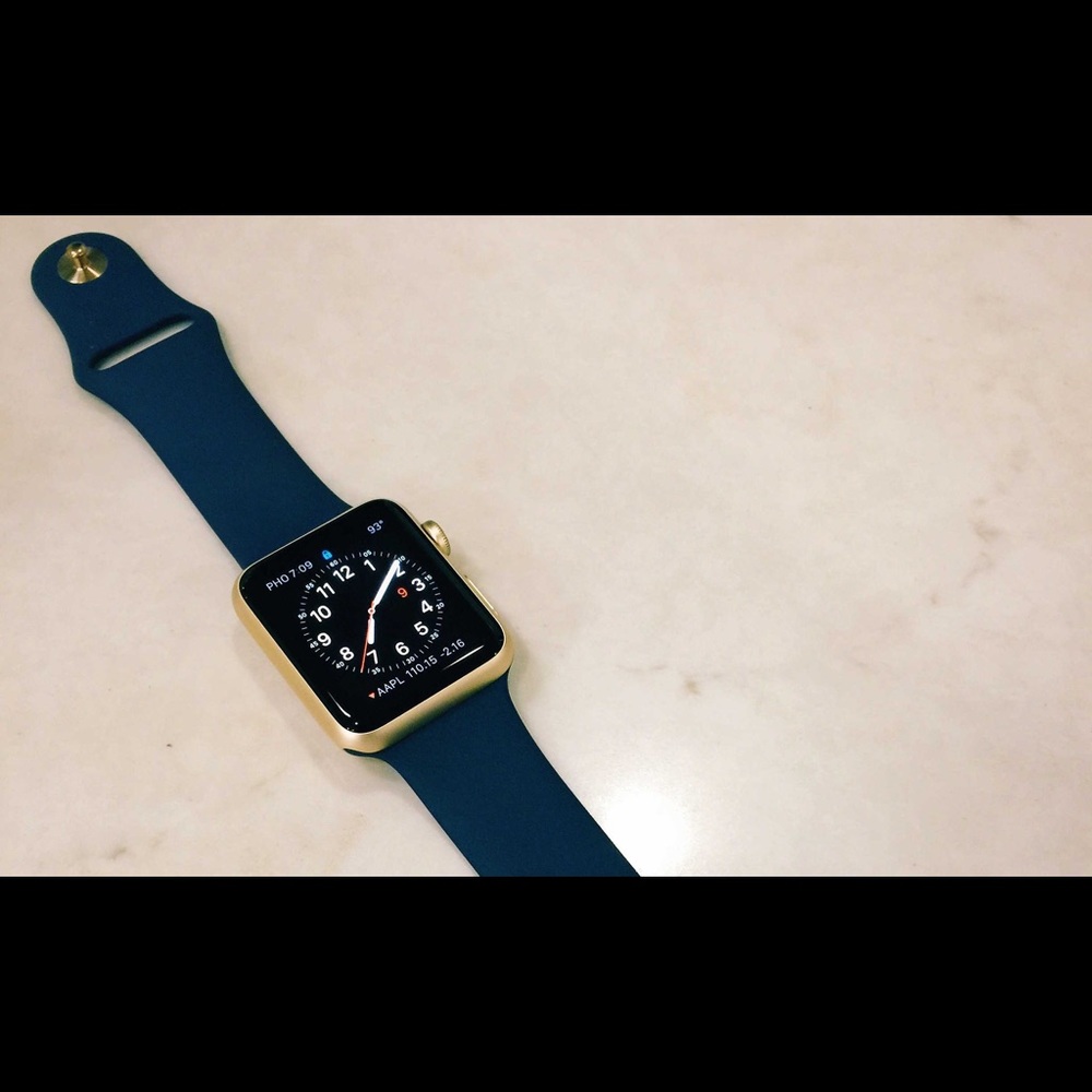 NIB Apple Watch 38MM