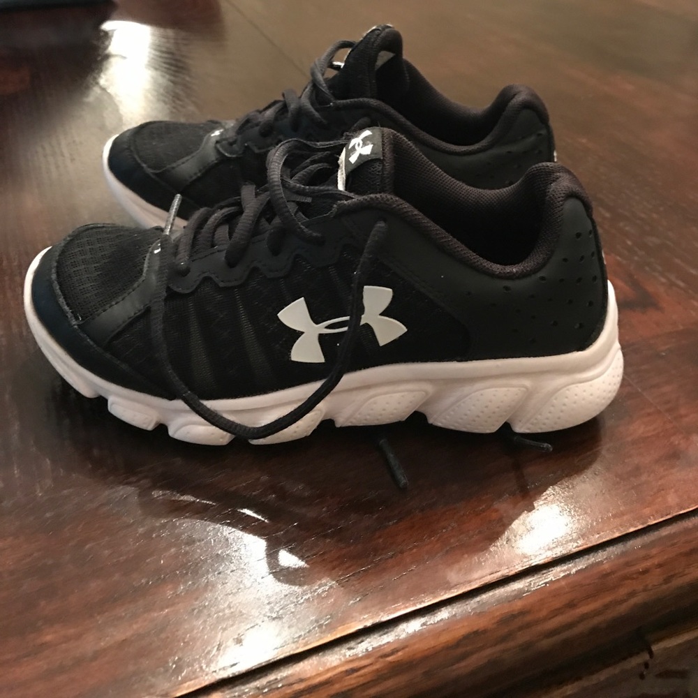 Under Armour Little Girl Shoes❤️