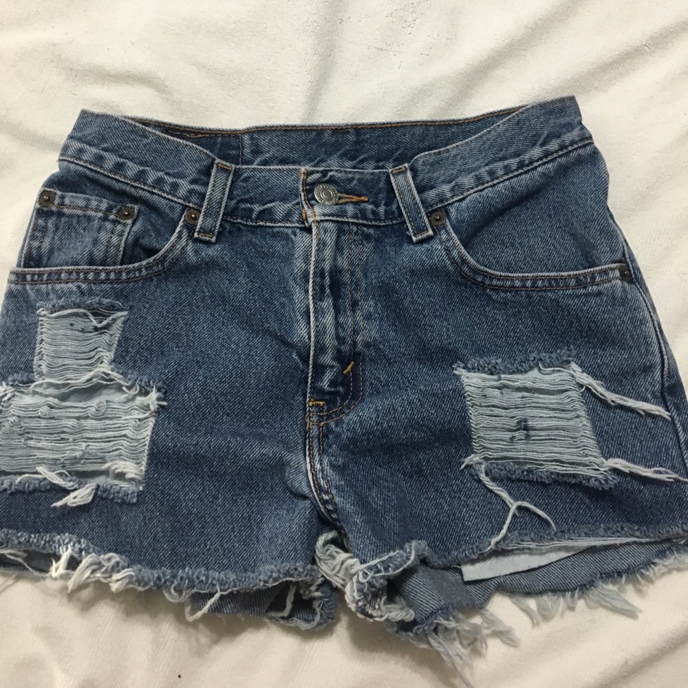 Levi 550 High Waist Distressed Shorts
