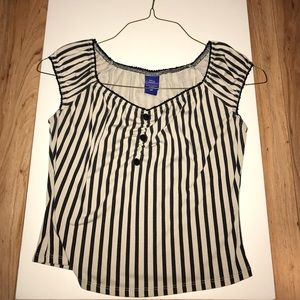 Hot Topic Cinderella Crop Top