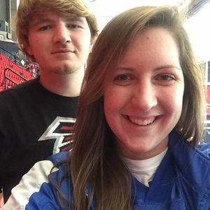 Meet your Posher, Leslie