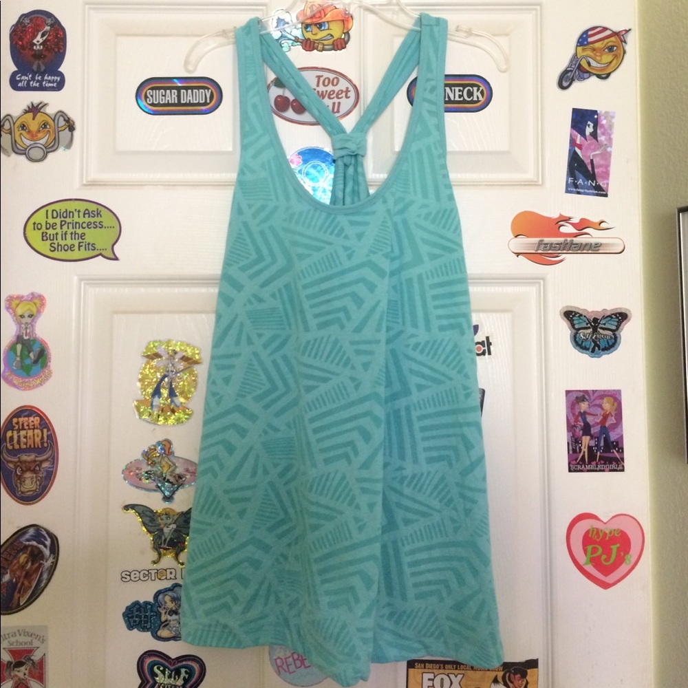 Active wear flowy tank top